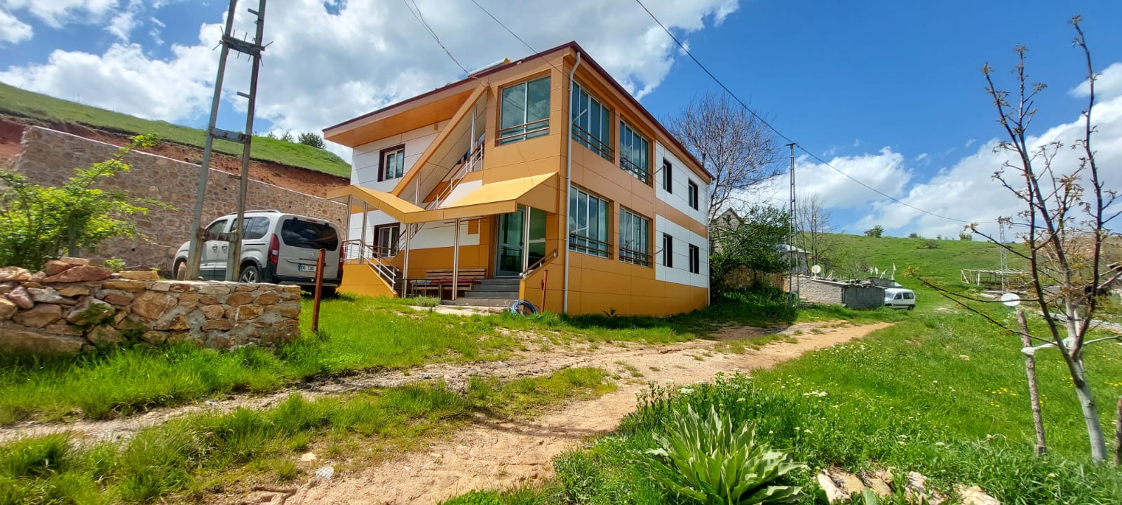 SİVAS/YILDIZELİ YUVALIÇAYIR KÖY EVİ